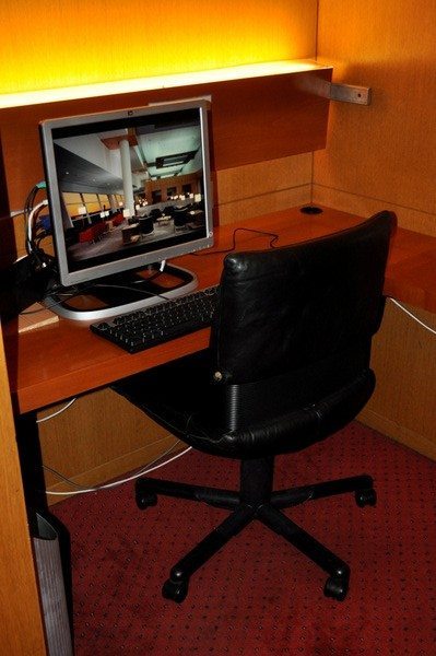 American Airlines Admiral’s Club Paris American Airlines Admiral’s Club Paris