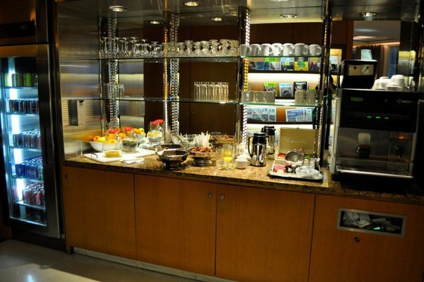 American Airlines Admiral’s Club Paris American Airlines Admiral’s Club Paris