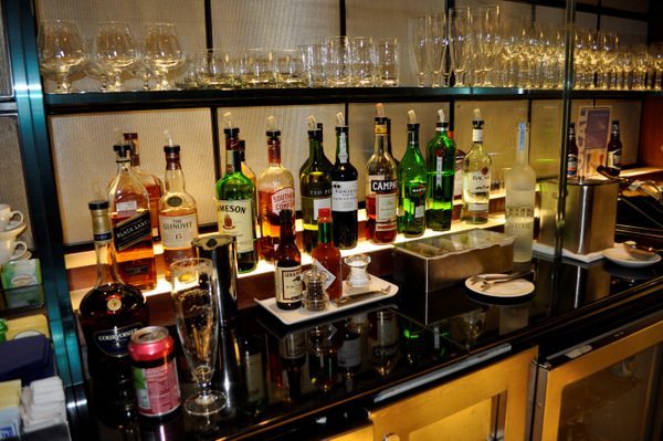 British Airways Boston Lounge Review British Airways Boston Lounge Review