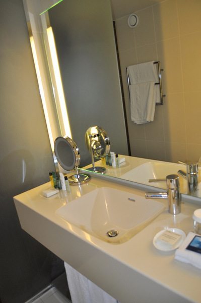 Hilton Heathrow Terminal 4 Hilton Heathrow Terminal 4