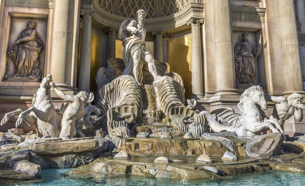 Trevi fountain replica at Caesars Palace,Las Vegas Million Mile Secrets