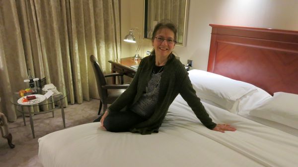 I Found My New Best Friend Traveling To London Part 5 Where To Stay In London Intercontinental London Park Lane Hotel Room Overview