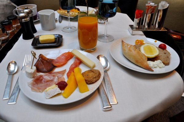 Park Hyatt Paris Buffet & a Day of Shopping Park Hyatt Paris Buffet & a Day of Shopping