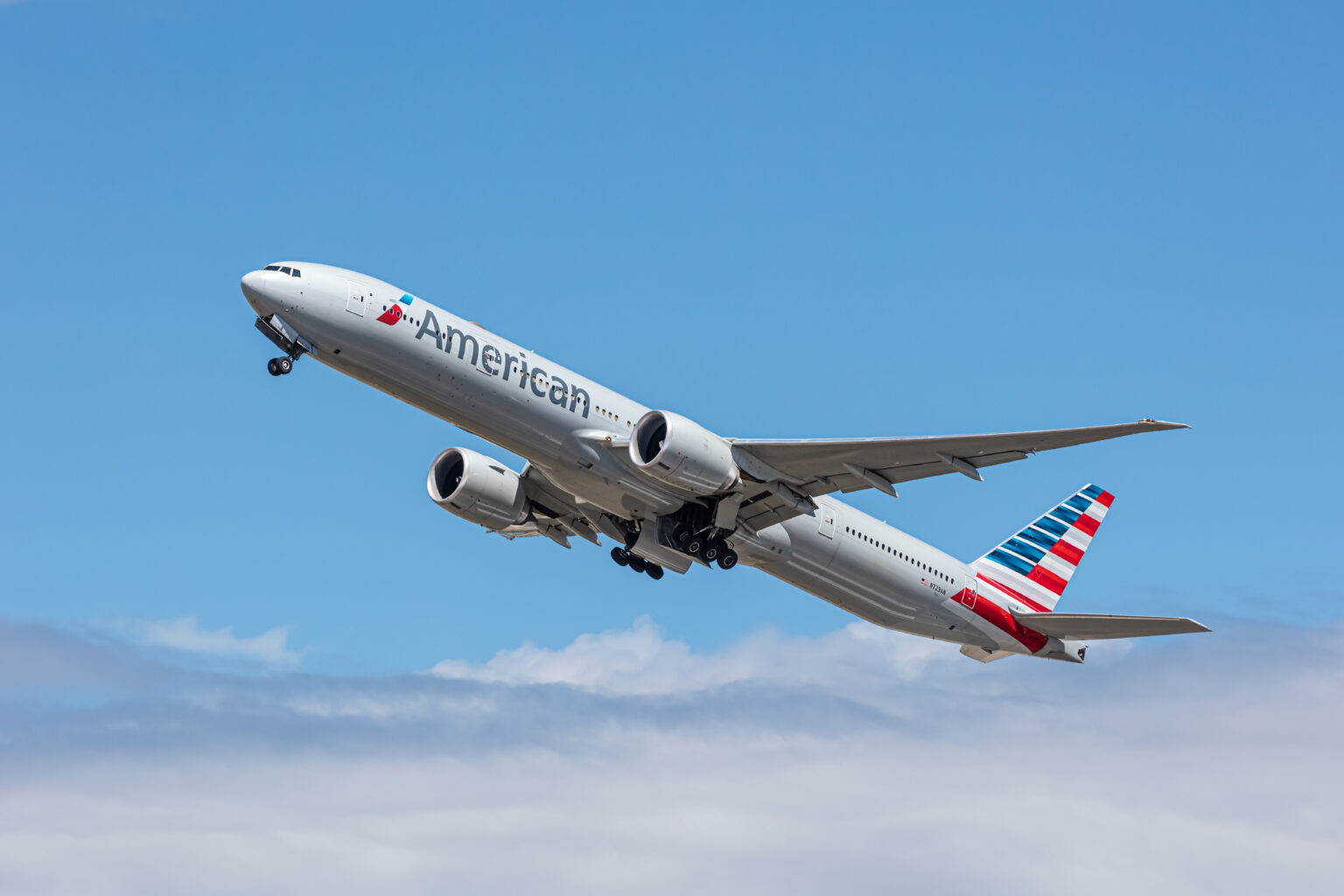 american-airlines-will-become-first-carrier-to-offer-at-home-covid-test