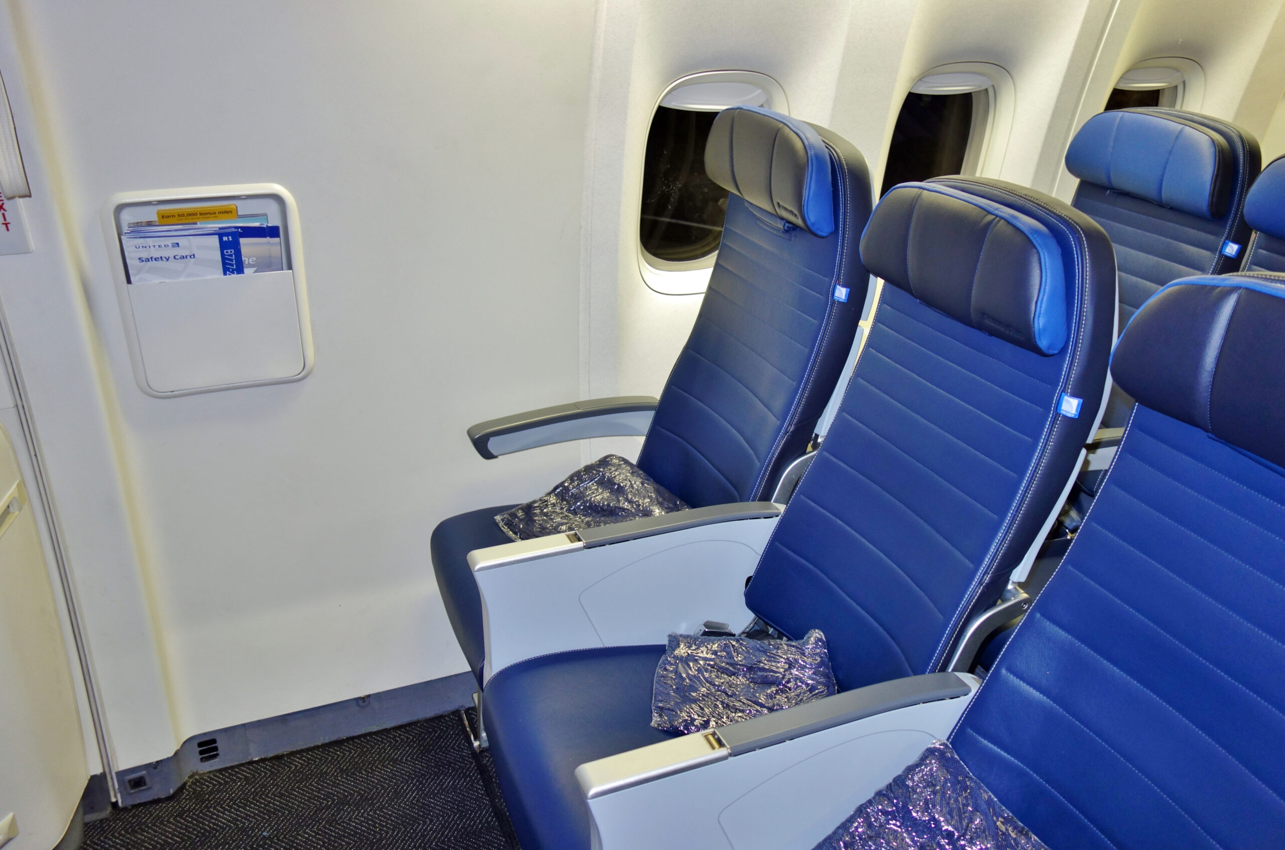 Empfänger Ozean Browser United Premium Economy Routes Erklären