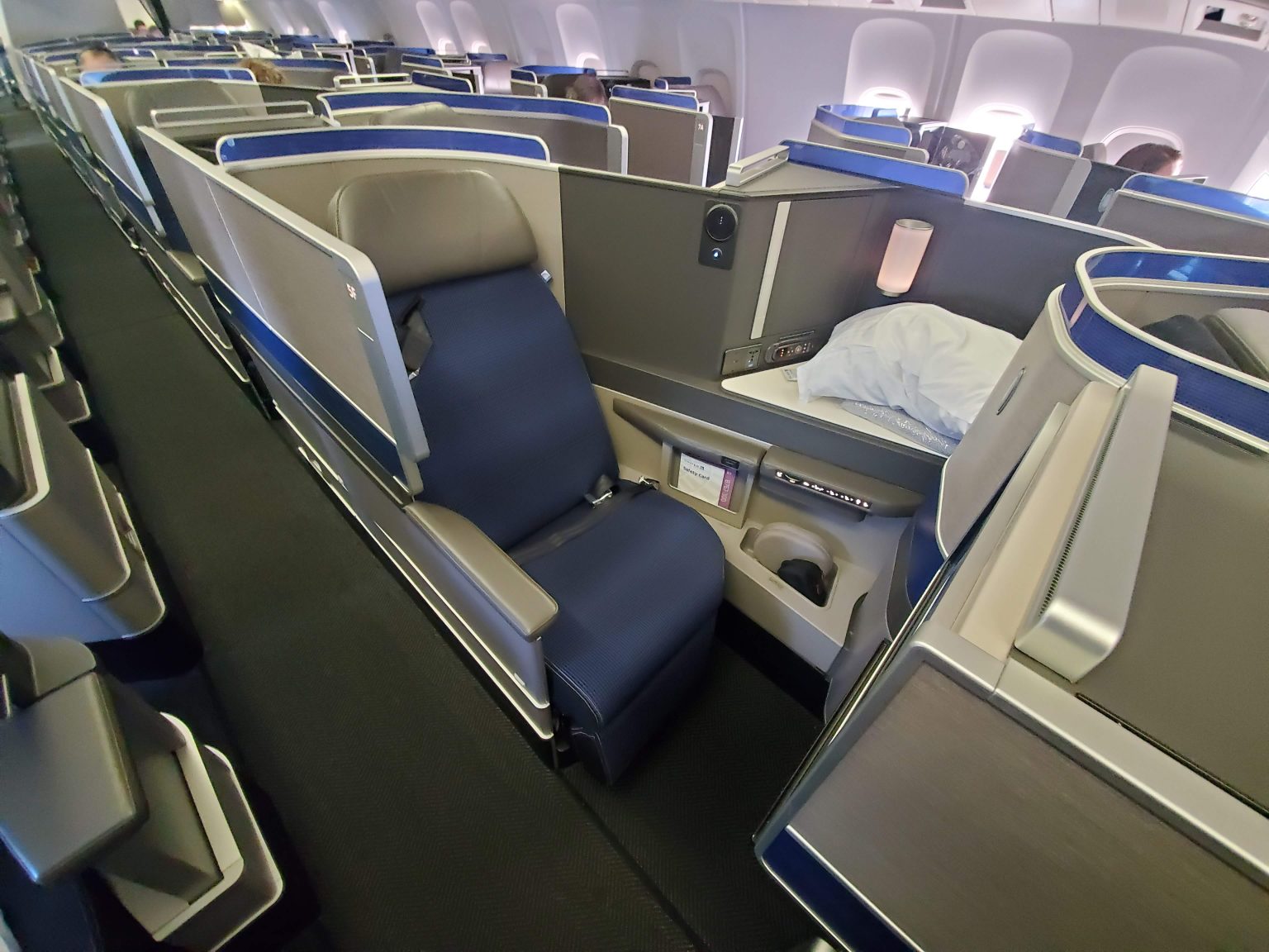 Quick review of the United Airlines business class seat you can book to ...