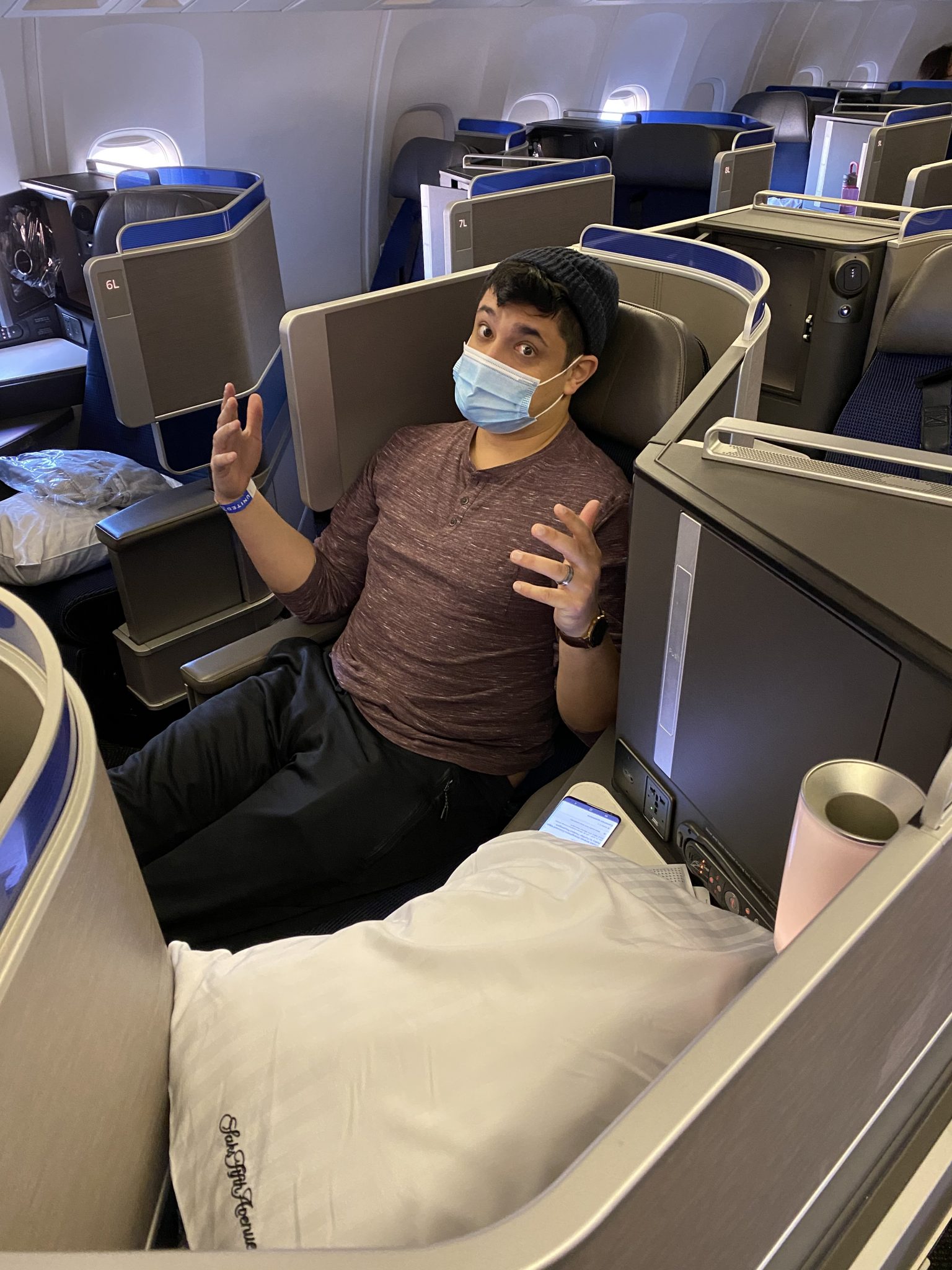 Quick Review Of The United Airlines Business Class Seat You Can Book To ...