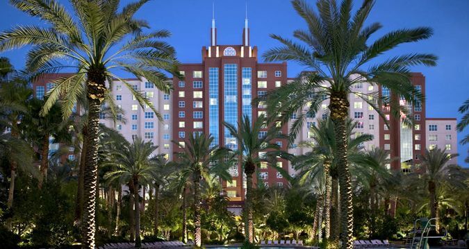 Stay For Up to 3 Nights Mid-Summer at The Hilton Grand Vacations in Las Vegas, RIght On The Strip With The Welcome Bonus From The Hilton Honors™ Card From American Express