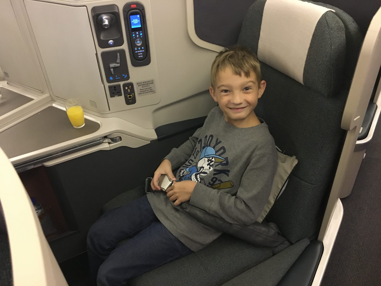 Using American Airlines miles for partner award flights for huge value - featured image