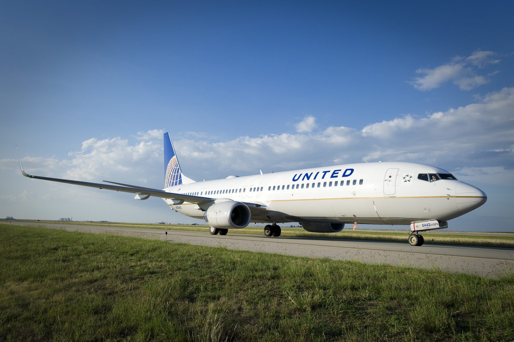 Cheapest United awards ever: Flights from 3,000 miles! - featured image