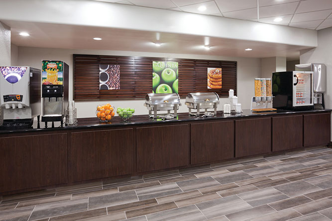 La Quinta Has Built a Breakfast Focused Around Fast Options As They Rebrand Towards Attracting Busy Business Travelers
